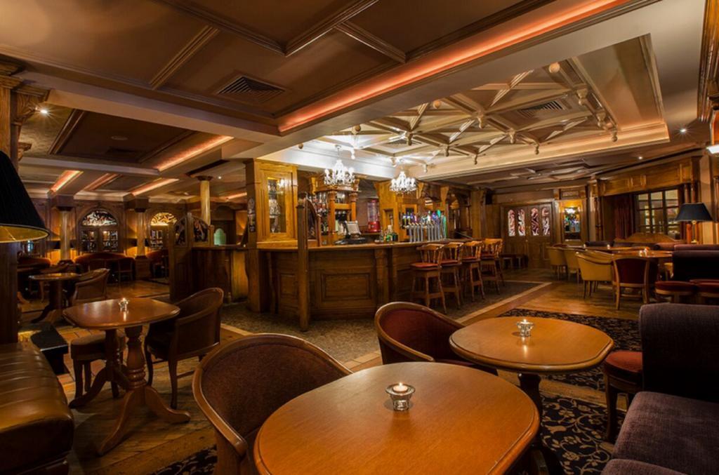 Ardboyne Hotel Navan Bagian luar foto